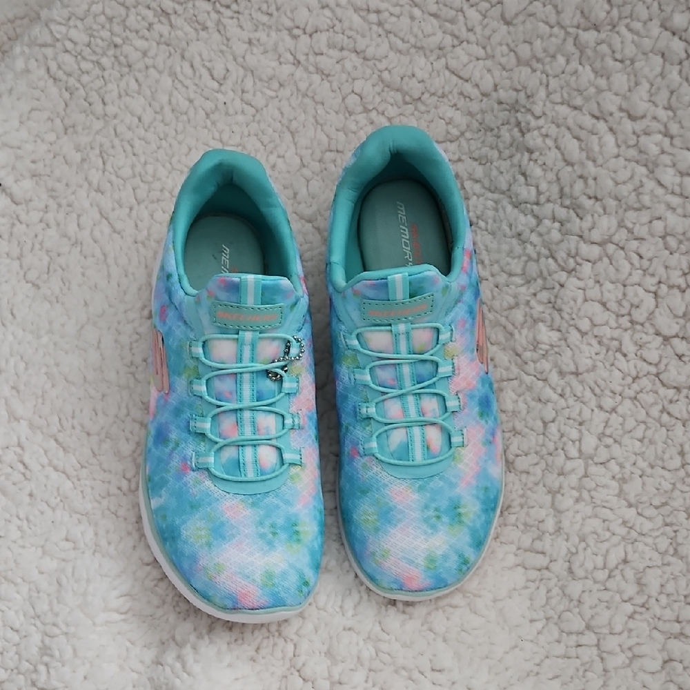 Skechers Blue and Pink Women's Sneakers